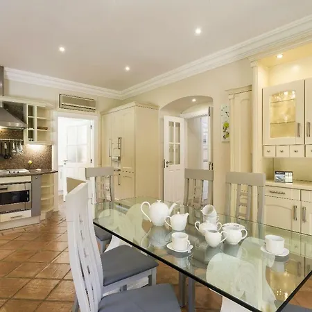 Sleeps 8 Pool Air Con T479971 * Quinta do Lago